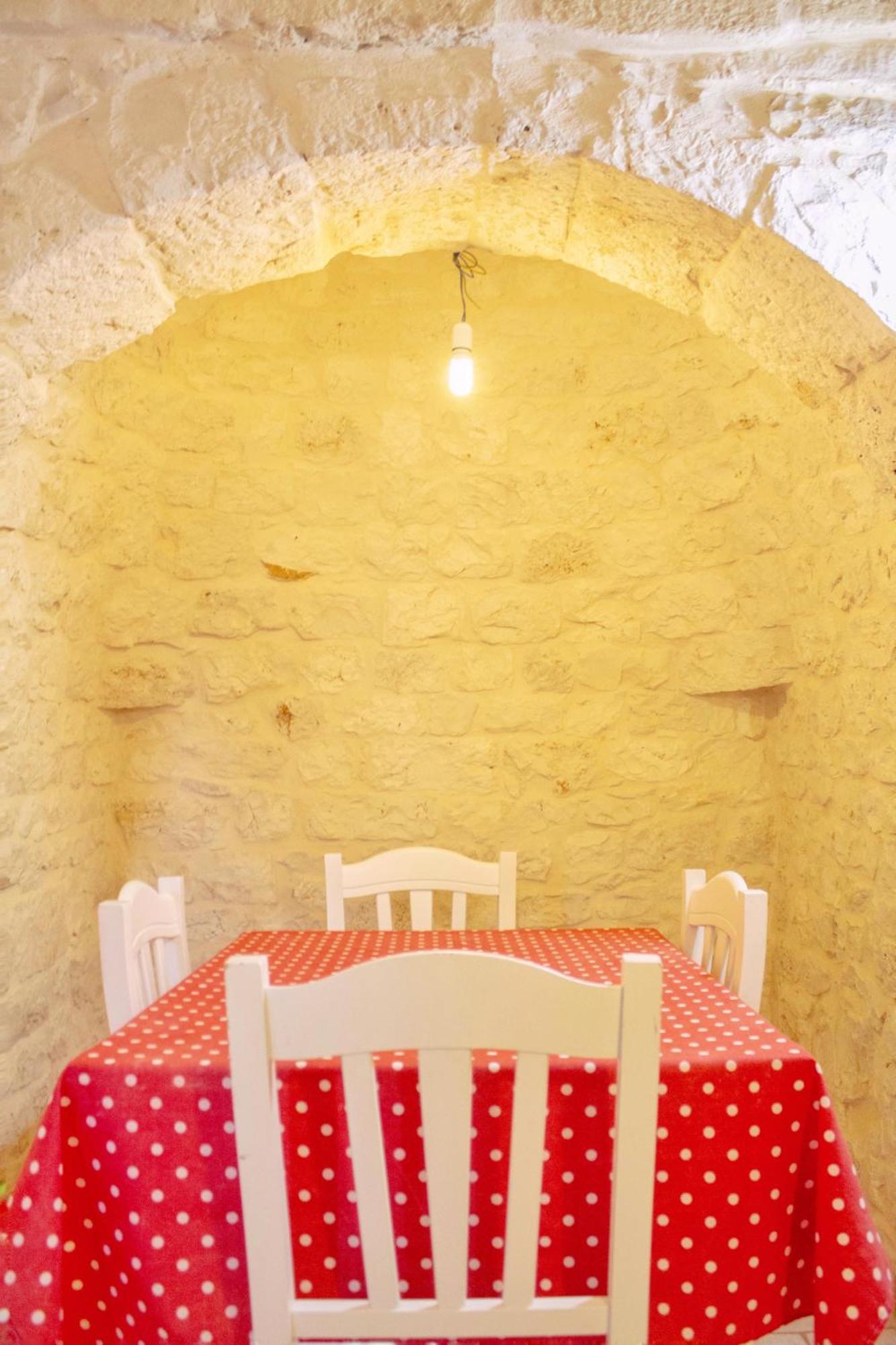 Villa Il Trullo Di Francesca à Ceglie Messapica Extérieur photo